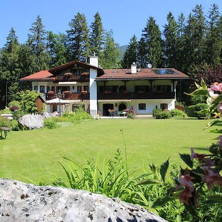 Alpenchalet Zum Jeremia Грайнау Екстериор снимка
