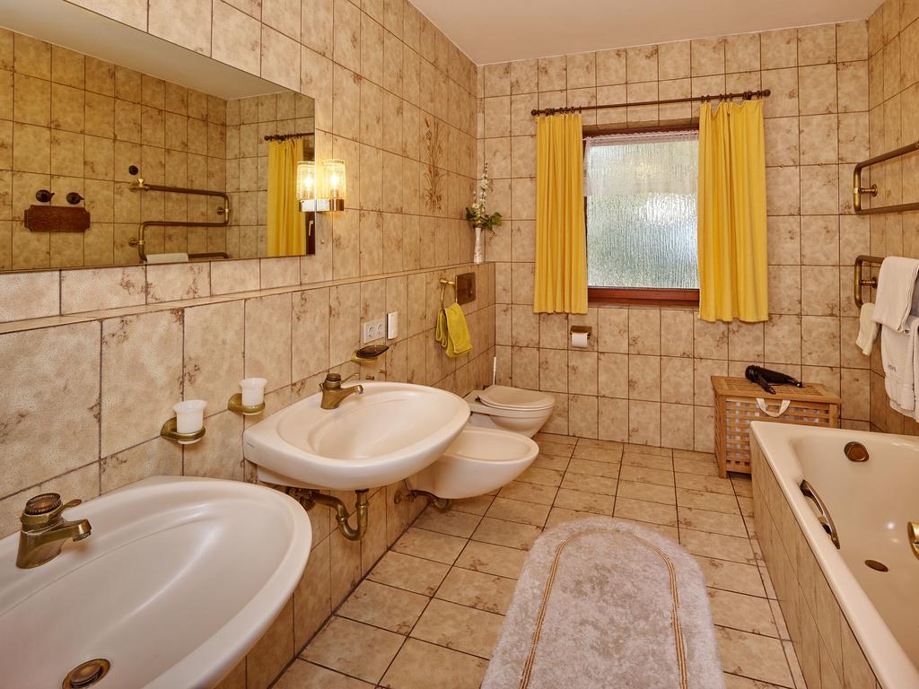 Alpenchalet Zum Jeremia Грайнау Екстериор снимка